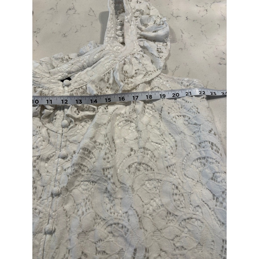 Torrid Lace Ruffle Button Front Tank Top Cream Sleeveless Boho Blouse Size 2x - Picture 4 of 5